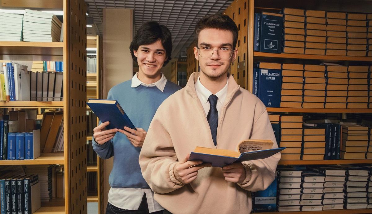 Академия укрепила позиции в QS World University Rankings 